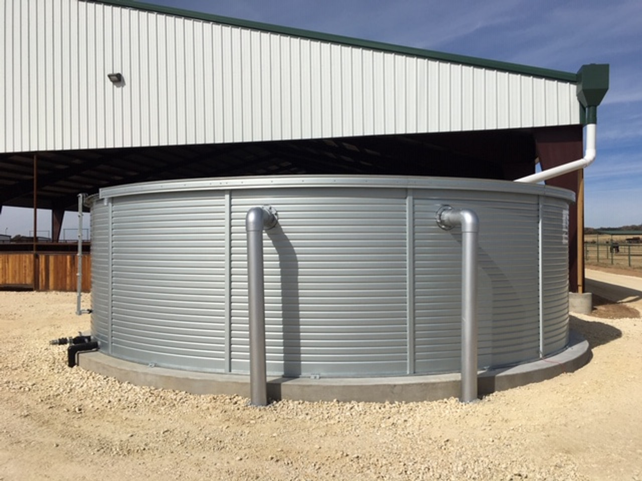 Pioneer XLE23/2‑25K Gallon Water Storage Tank