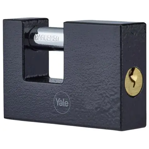 Shutter padlock