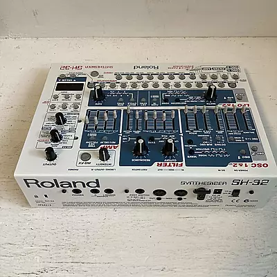 Roland SH-32 Desktop Synth Module USED Roland SH-32 Desktop Synth Module USED