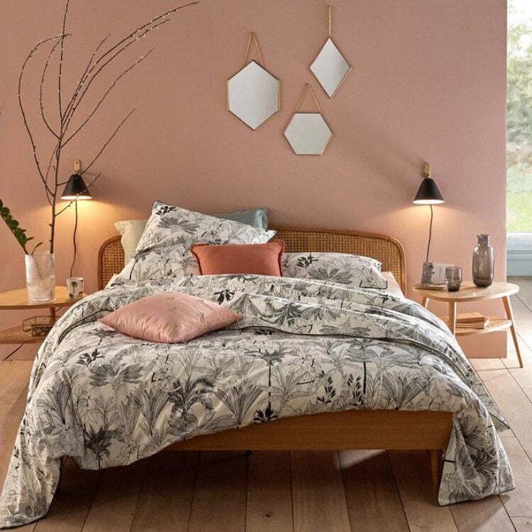Metro Bed - King Size Metro Bed - King Size