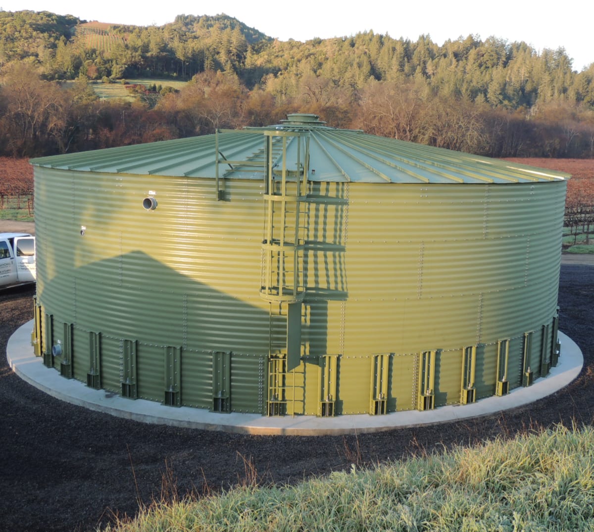 SteelCore SCT‑6107‑496K Gallon Water Storage Tank SteelCore SCT‑6107‑496K Gallon Water Storage Tank