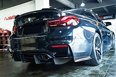 BMW M3 F80 / M4 F82 SM Style Carbon Fiber Rear Diffuser & Lip Kit (2014–2020)
