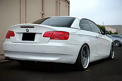 2008–2012 BMW E93 M3 Convertible CLS Style Carbon Fiber Trunk