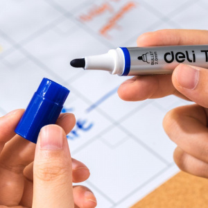 DELI U00130 WHITEBOARD MARKER BLUE BULL DELI U00130 WHITEBOARD MARKER BLUE BULL