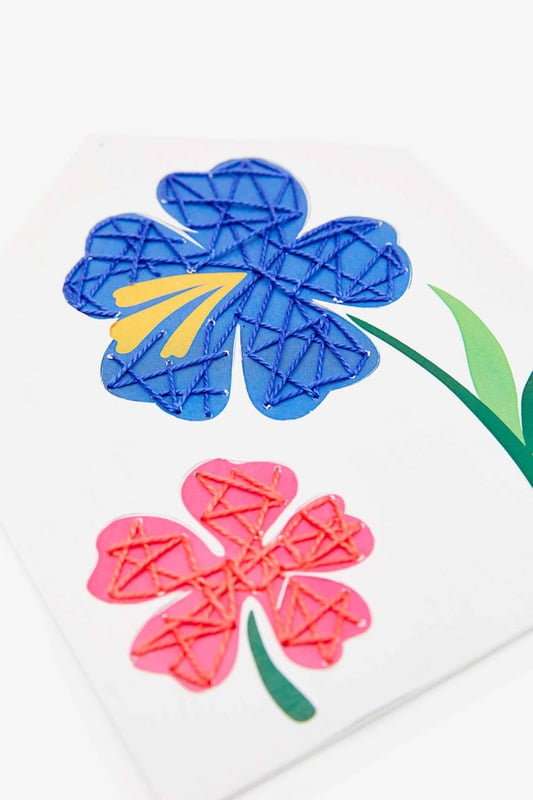 I Can Stitch - Cartoncino da ricamo per imparare con Fiore I Can Stitch - Cartoncino da ricamo per imparare con Fiore