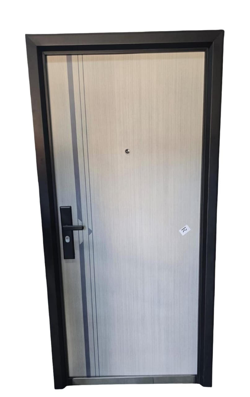 Ivory steel door 19700*860*50MM(available to collect in store only)