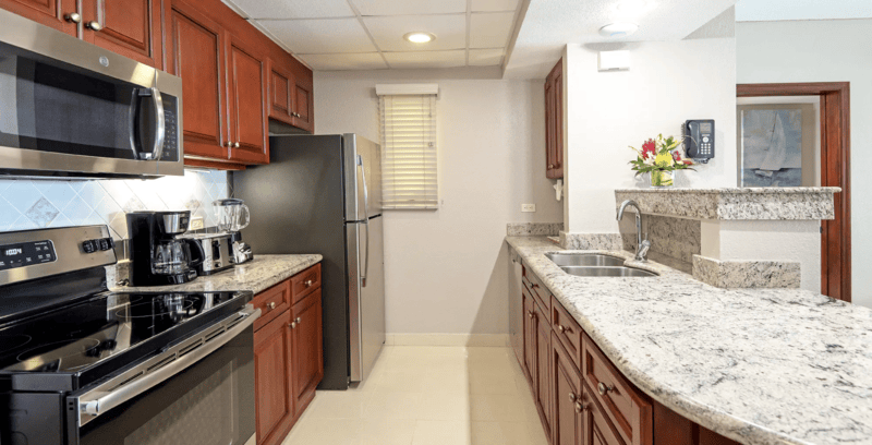 AmeriFaggle 2 Bedroom Suit