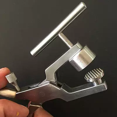 Waldent Bone Mill Pliers (Morselizer) Titanium Head 17cm (19/101) Waldent Bone Mill Pliers (Morselizer) Titanium Head 17cm (19/101)