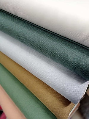 Zweigart - Jazlyn per ricamo a punto croce, altezza della stoffa 140 cm Zweigart - Jazlyn per ricamo a punto croce, altezza della stoffa 140 cm